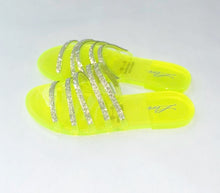 Load image into Gallery viewer, Leslie Sandal (Lime Green)
