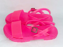 Load image into Gallery viewer, Kizzy Sandal(Hot Pink)

