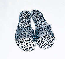 Load image into Gallery viewer, Lexi Sandal (Grey)
