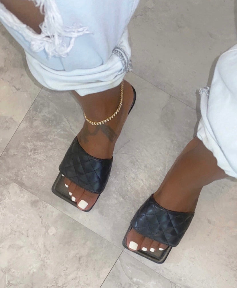 Lena Sandal